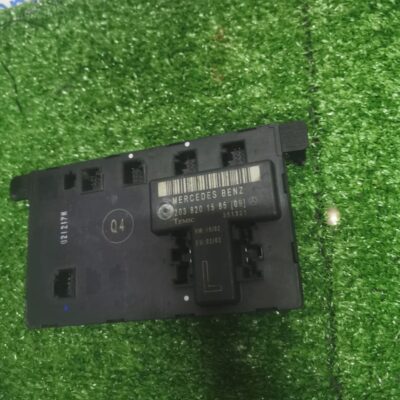 Benz W203 Front Left Door Module (No Warranty)