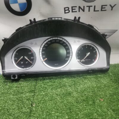 Benz W204 PFL Cluster (No Warranty)